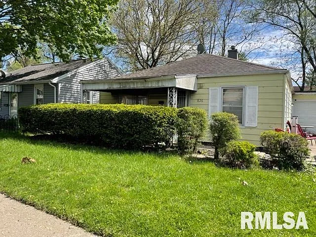 826 W Bartlett Ct photo 1