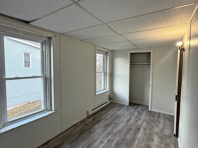 406-408 W Abbott St #1 — Photo 14