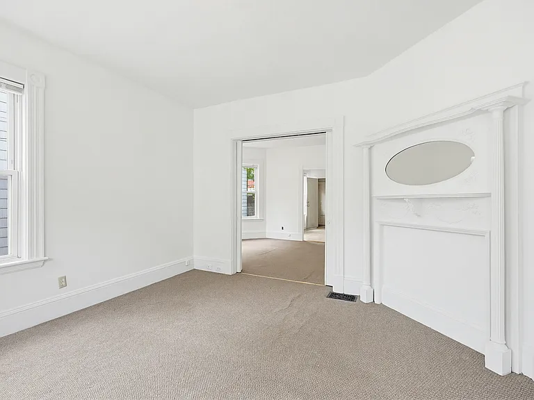 30 Stone Ave #30 — Photo 10