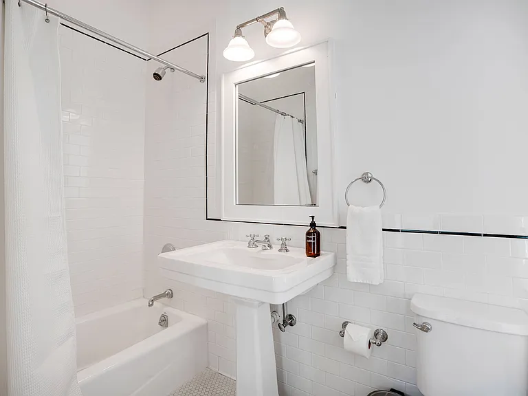31 Mecox Bay Ln — Photo 31
