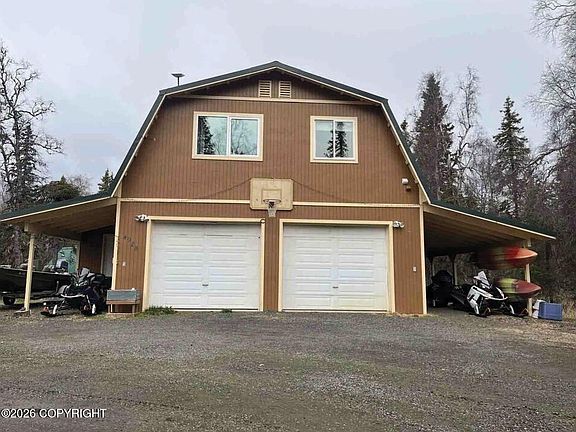 2nd image of 4928 Alder St
