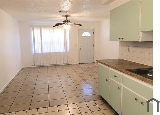 2nd image of 2089 Palm Way APT B
