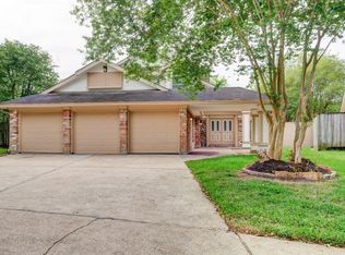 10026 Chiselhurst Way, Houston, TX 77065