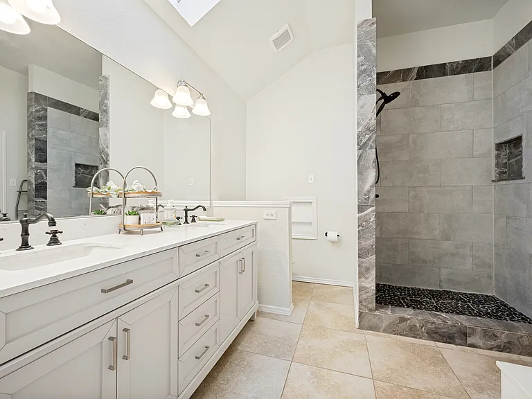 2515 Mountainview Dr — Photo 11
