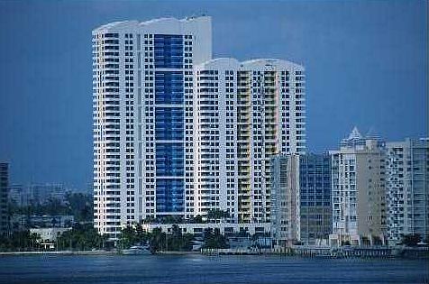 1st image of 1330 West Ave APT 1707