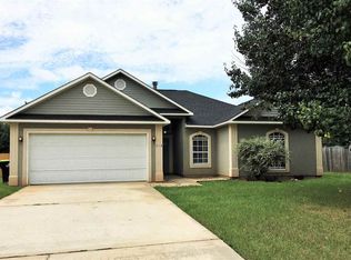 218 Peach Blossom Rd, Bonaire, GA 31005