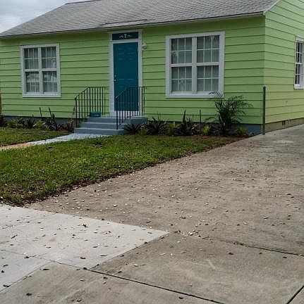 5th image of 6011 Garden Ave
