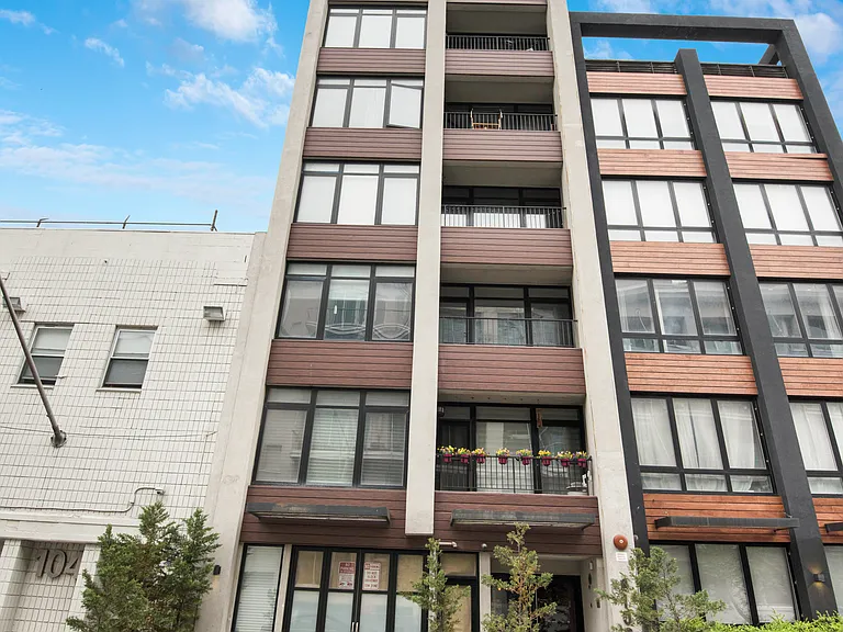 102 Gold St #3F — Photo 13
