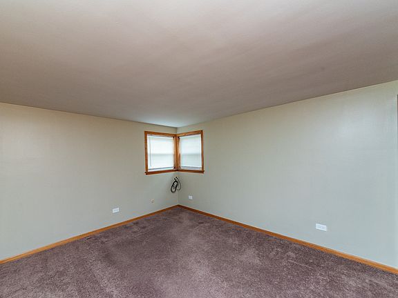 5th image of 8828 N Wisner St #Gw