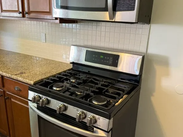 21 W 29th St, Wilmington, DE 19802