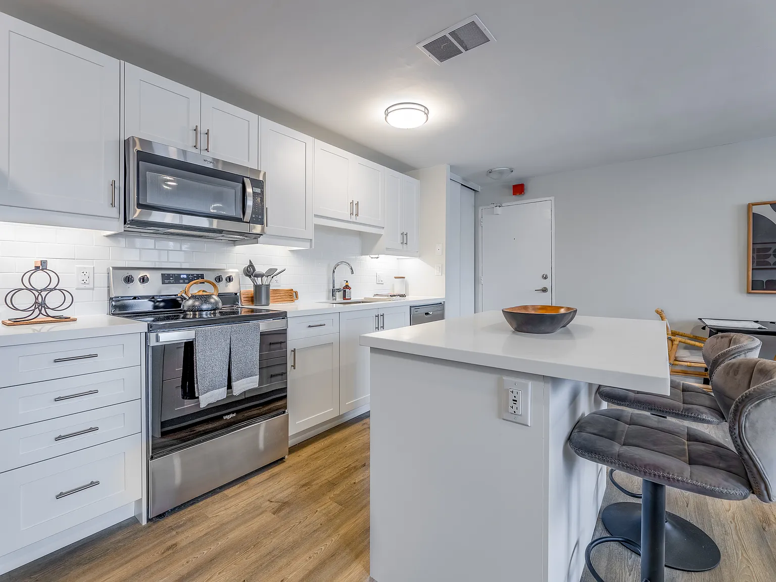 1111 Forestwood Drive, Mississauga — Photo 4