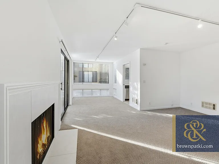 916 Beach Park Blvd #67II — Photo 4