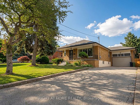 4th image of 37 Garside Cres