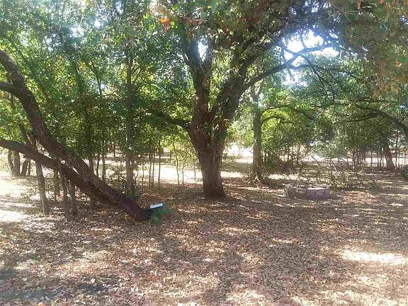 3rd image of 2200 County Road 417