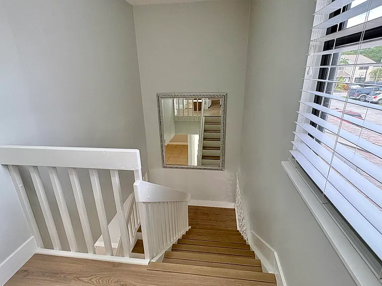 5325 Tennis Ln — Photo 15