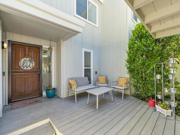 153 Rockwood Dr, Grass Valley, CA 95945