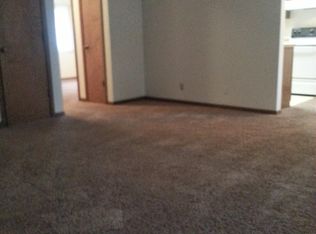 1332 C St #2, Lincoln, NE 68502