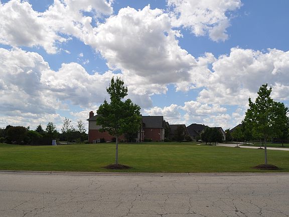 4th image of 23060 Firenze Dr