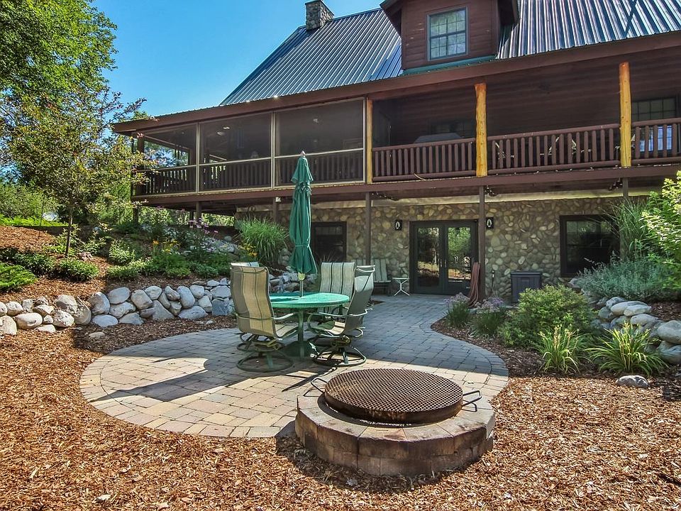 18090 Read Rd, Copemish, MI 49625 Zillow