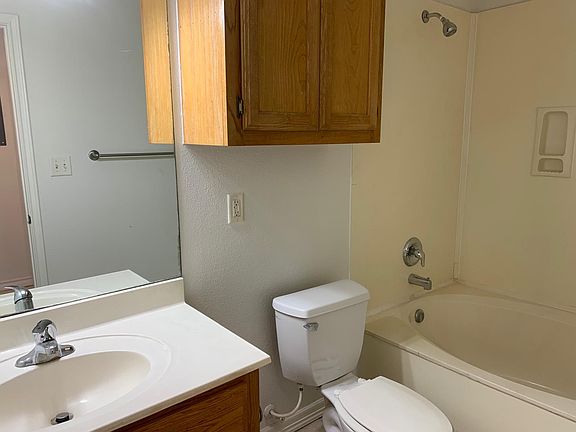 5th image of 2101 Bahamas Dr #1