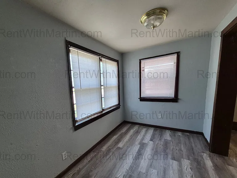 1107 Mulberry St — Photo 5
