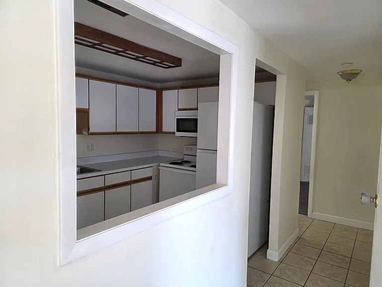 1108 Westover Ln #2B — Photo 6
