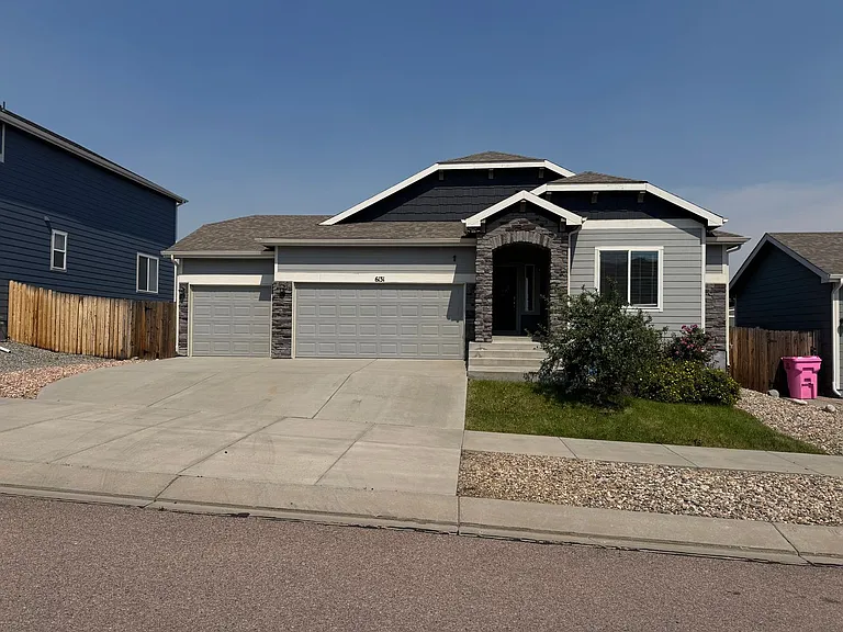 6131 Anders Ridge Ln — Photo 1