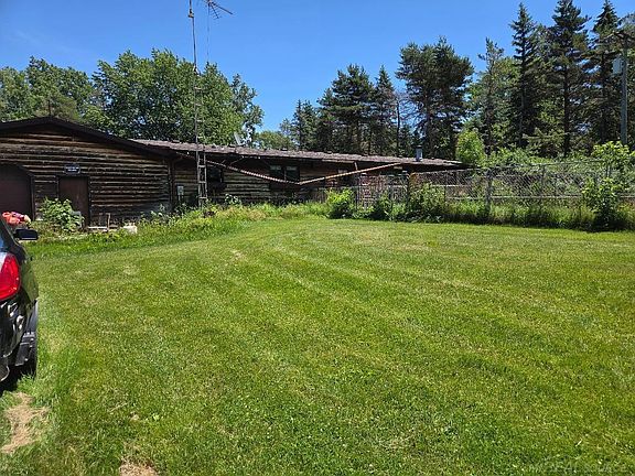 4th image of 2960 Oakview Dr