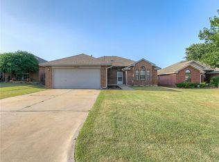 12309 NW 3rd St, Yukon, OK 73099