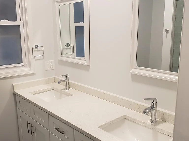 1614 N Sedgwick St #1 — Photo 8