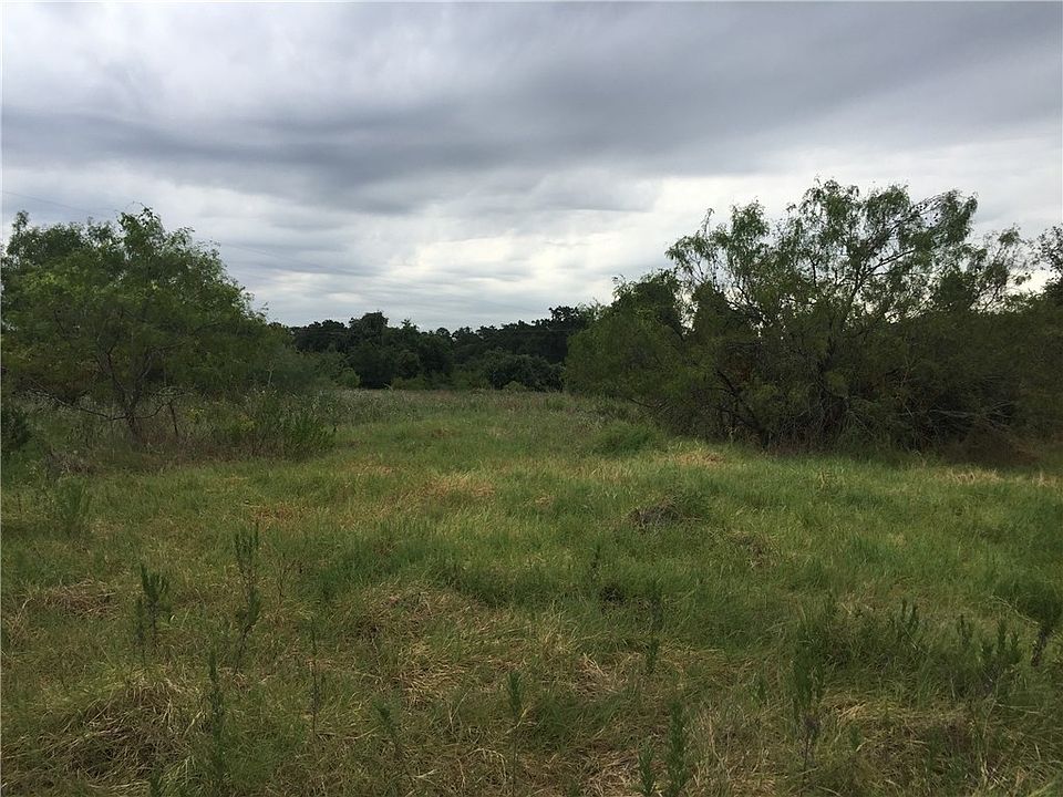 2nd image of 3002 Fm 1704