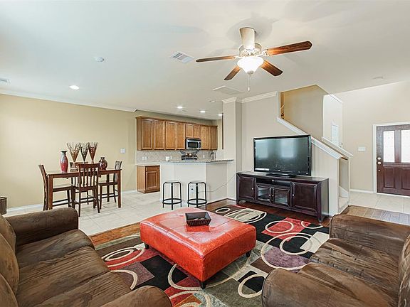 4th image of 2751 Maybrook Hollow Ln