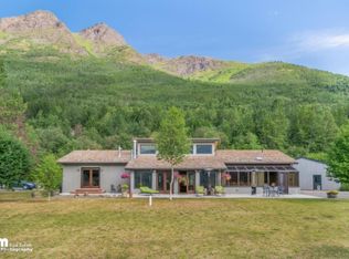 24242 Alpenglow Dr, Eagle River, AK 99577