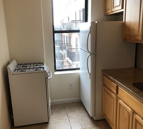 4th image of 31-69 37th St #19A