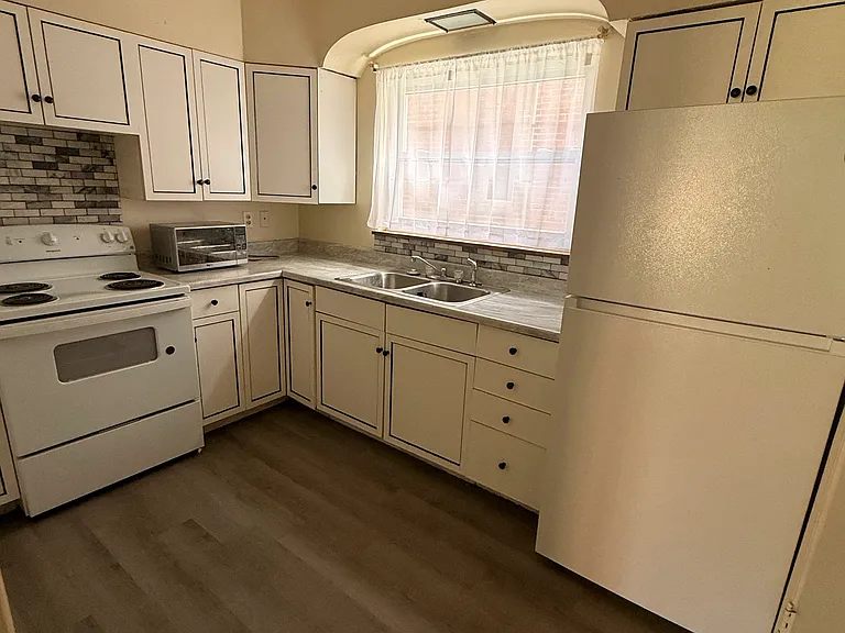 1302 Neel St #1 — Photo 3