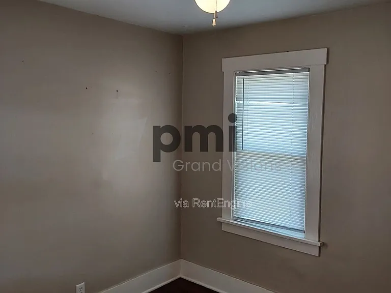 1609 E Johns Ave — Photo 13