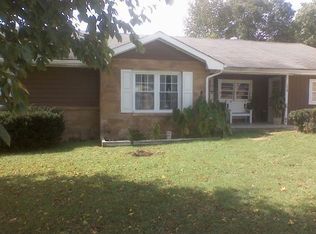 174 Fairview Ave, Gordonsville, TN 38563
