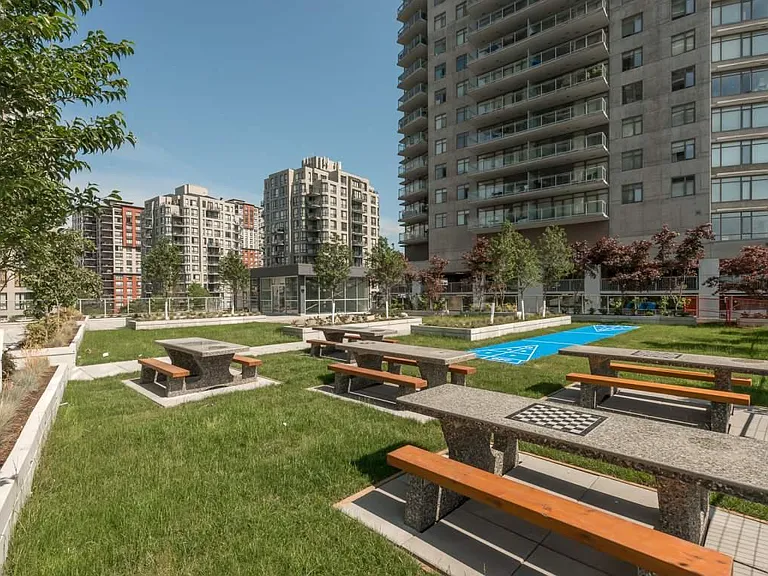 900 Carnarvon St — Photo 10