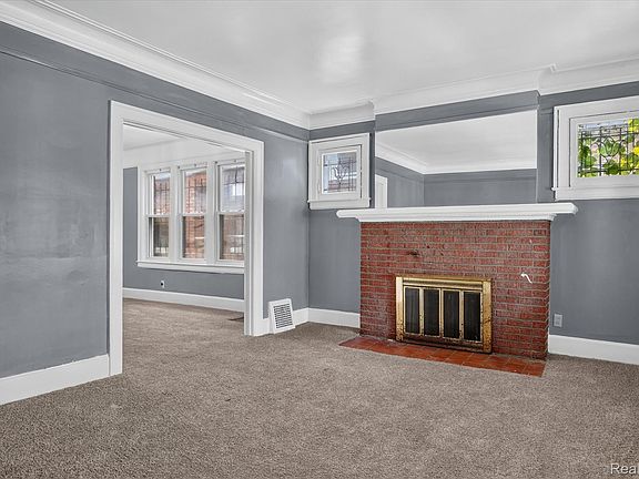 4th image of 5149 S Martindale St