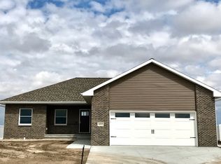 6003 Avenue U, Kearney, NE 68847