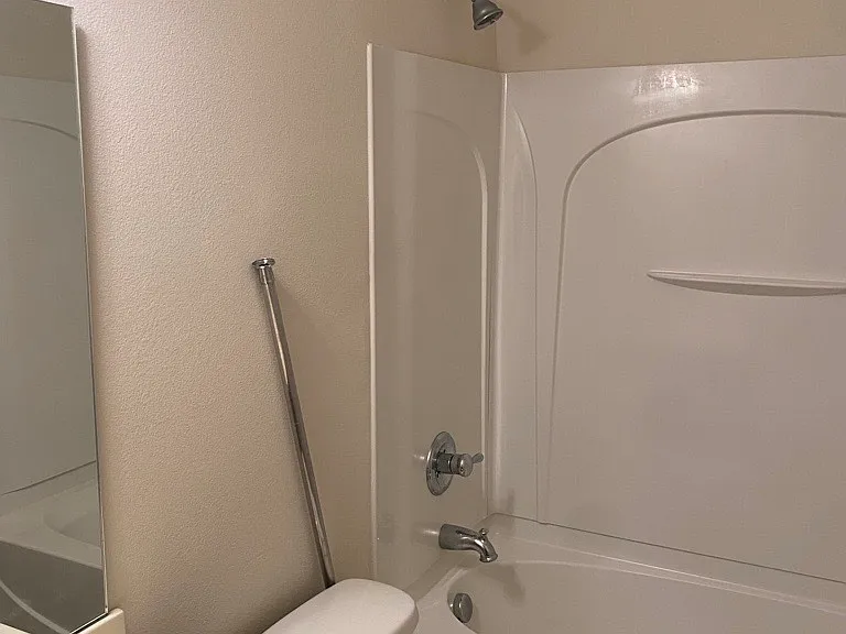 1030 Glencroft Dr #1 — Photo 16