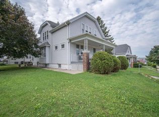 1303 Marquette Ave, South Milwaukee, WI 53172