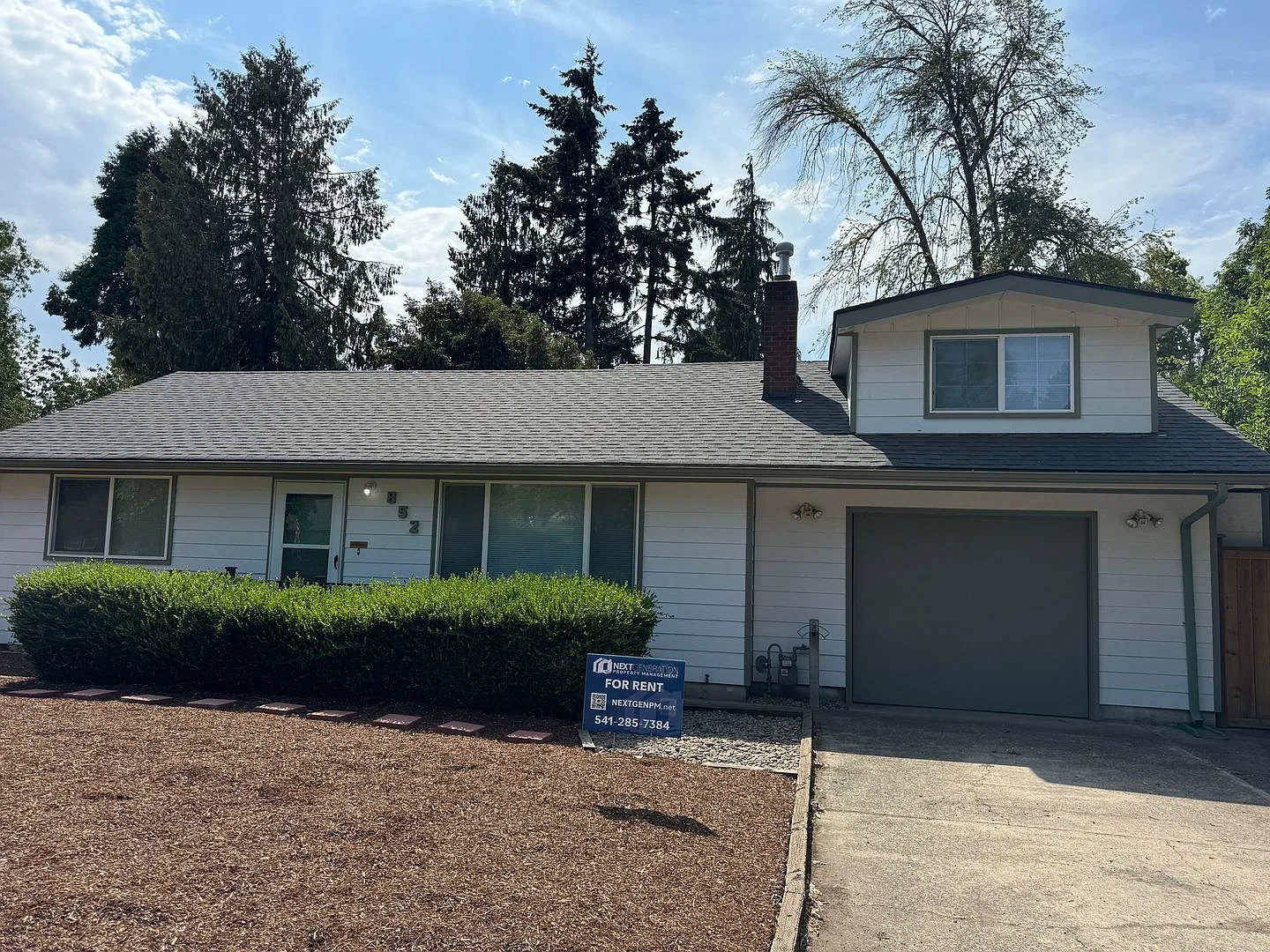 4 bedroom 2 bathroom home in a great neighborhood! — Photo 4