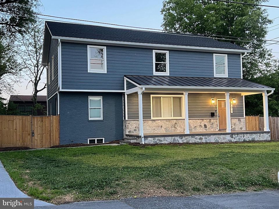 1st image of 601 Ray Dr