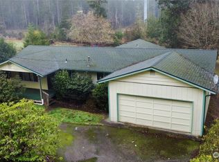 211 E Penzance Rd, Shelton, WA 98584