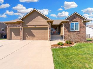 713 N Bristol St, Wichita, KS 67206
