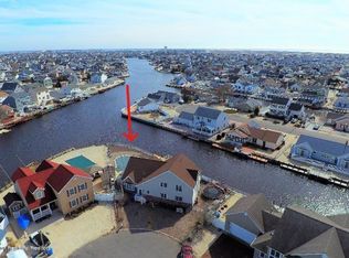 136 Alan Dr, Manahawkin, NJ 08050