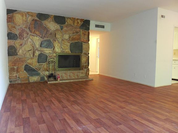 3rd image of 330 W Maryland Ave Unit 204