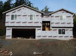 854 SW Eagle Vista Dr, Oak Harbor, WA
