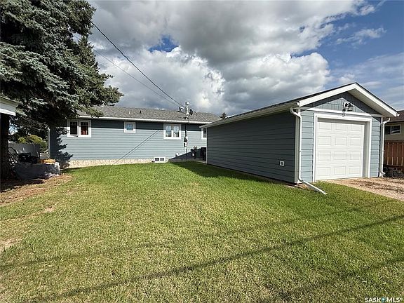 2nd image of 705 Northridge COURT